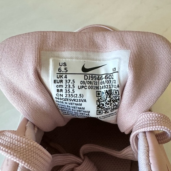 Final Sale!!! 🌺 NIKE 🌺 Nike Air Force 1 PLT.AF.ORM 👟 - Picture 13 of 14